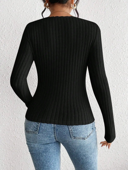 Tess - Knitted Long Sleeve T-shirt